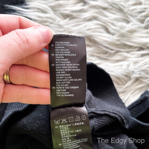 H&M Divided | V-Neck Button Up Cardigan Sweater - Picture 7 of 7